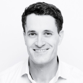 Portrait corporate noir blanc